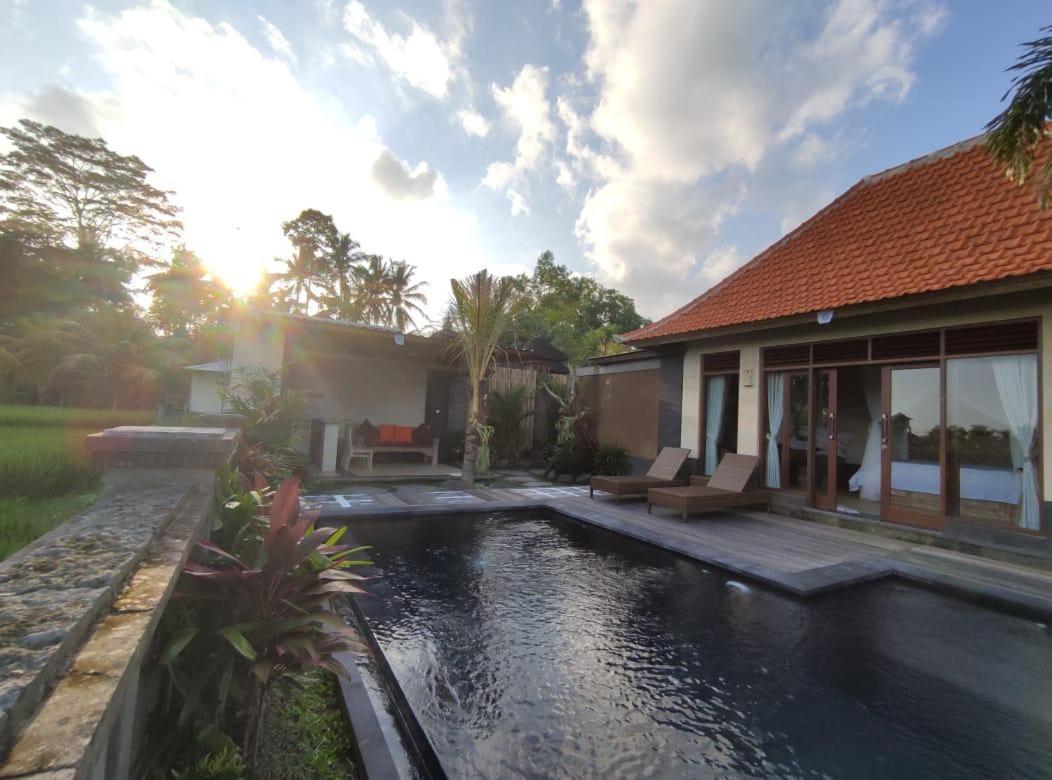 Anggarakasih Ubud Villa Exterior foto